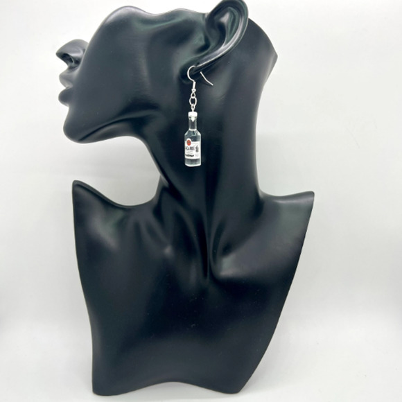 Bacardi Earrings - Alcohol Earrings - Party Earrings - New Years Eve Earrings - Picture 8 of 9